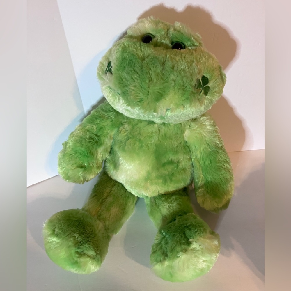 St Patricks Day Shamrock Happy Go Lucky Green Plush Frog Build A Bear Naked GUC
